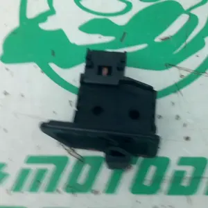 Foto de Interruptor de intermitente Honda PS 125 referencia 106-24-47780 foto 6