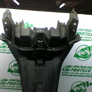 Foto de Portamatricula Piaggio CARNABY 200 referencia 163-20-29080 foto 4