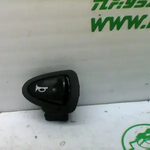 Foto de Interruptor de claxon Honda SH MODE referencia 413-21-32570 foto 4