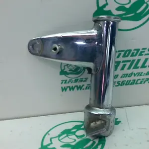 Foto de Embellecedor de horquilla izquierda Honda CB 450 DX referencia 300-19-45504 foto 6