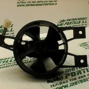 Foto de Ventilador del radiador Piaggio X9 125 referencia 165-18-28426 foto 5