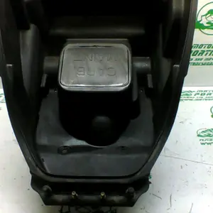 Foto de Porta-casco Kymco Agility city 125 referencia 409-21-32253 foto 13