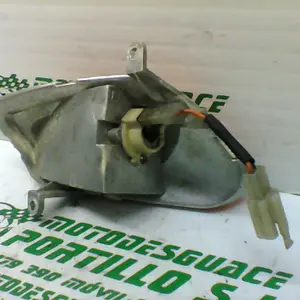 Foto de Intermitente delantero izquierdo Daelim ns III125 referencia 310-21-36061 foto 10