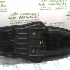Foto de Asiento Yamaha TZR 50 2T 3 referencia 106-16-11956 foto 2