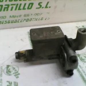 Foto de Bomba de freno delantero Yamaha Cygnus x 125 referencia 324-23-45143 foto 7