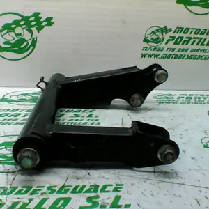 Foto de Soporte de motor Yamaha N MAX 125 referencia 174-22-35061 foto 2