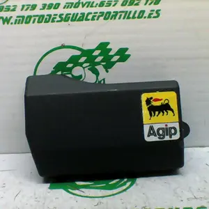 Foto de Tapa batería Piaggio Liberty 50 4T referencia 40-23-42526 foto 4