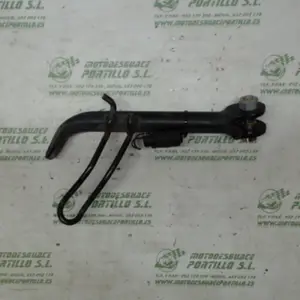 Foto de Patilla lateral Piaggio Beverly 125 referencia 249-22-38613 foto 4