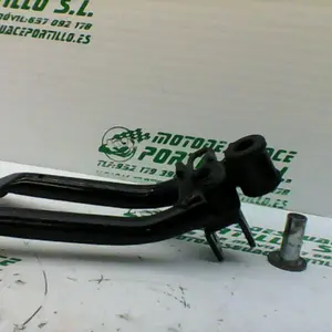 Foto de Estribera trasera derecha Honda CBF 125 M referencia 166-22-34806 foto 4