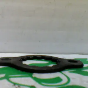 Foto de Clip piñón de salida Kawasaki Gpz 500 referencia 132-18-43237