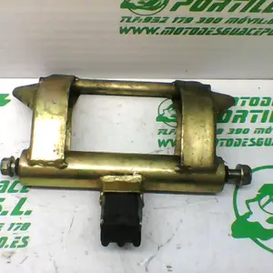 Foto de Soporte de motor Honda LEAD 100 referencia 136-17-32299 foto 2
