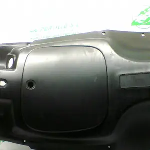 Foto de Contraescudo Peugeot TWEET 125 15-18 referencia 8-24-47045 foto 3
