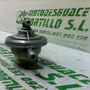 Foto de Grifo gasolina Peugeot tweet 125 referencia 10-22-32807 foto 9