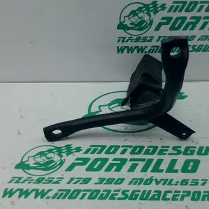 Foto de Estribera trasera derecha con reposapies Honda Dylan 125 referencia 80-23-44292 foto 6
