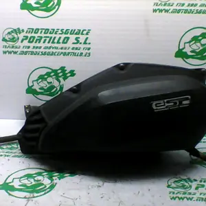 Foto de Caja de filtro Honda Pcx 125 referencia 181-23-46195 foto 5