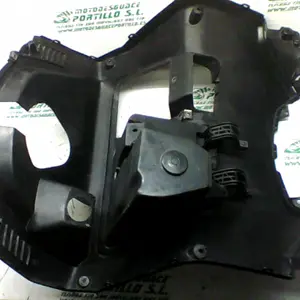 Foto de Contraescudo Yamaha XMAX 250 referencia 307-22-37464 foto 7