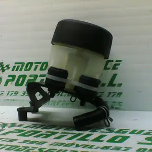 Foto de Depósito del líquido de frenos BMW F 800 ST referencia 312-19-28755 foto 7