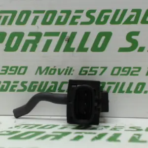 Foto de Sensor de presión de aire Suzuki Burgman 250 i referencia 178-16-1996