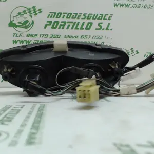 Foto de Piloto trasero Suzuki V Strom 650 referencia 144-19-21170