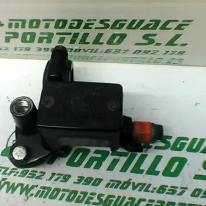 Foto de Bomba de freno delantero Honda CBF 250 referencia 180-20-33926 foto 10