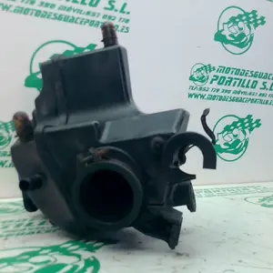 Foto de Caja de filtro Suzuki RV 125 referencia 146-23-44952 foto 4
