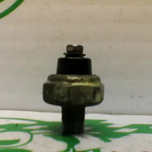 Foto de Sensor de presión del aceite Kawasaki ZZR-600 referencia 3-20-43024 foto 3