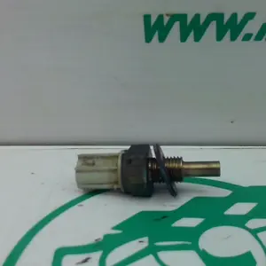 Foto de Sensor de temperatura Yamaha YBR 125 i referencia 323-19-44564 foto 2