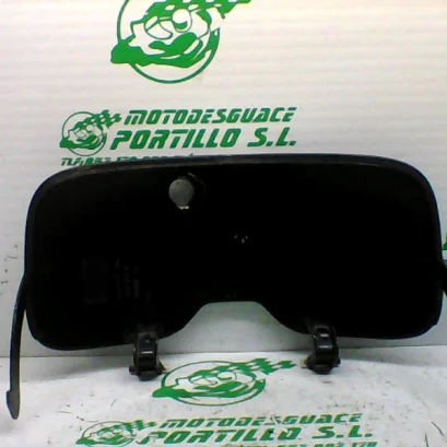 Foto de Puerta de guantera Honda SH 125 00-04 referencia 382-22-39367