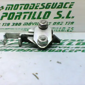 Foto de Cerradura del asiento Yamaha FZ1-N referencia 177-19-21651 foto 9