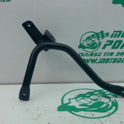 Foto de Estribera trasera derecha Honda PS 125 referencia 106-24-47714