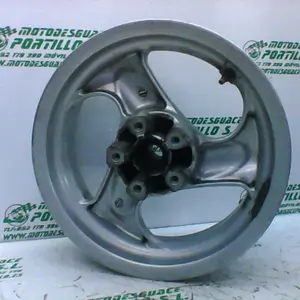 Foto de Llanta trasera Kymco Bet & win 250 referencia 152-17-23919