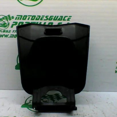 Foto de Puerta depósito gasolina Kymco GRAND DINK 125 referencia 225-22-40028