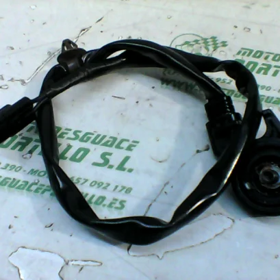 Foto de Sensor de patilla lateral Honda CBR650 FA referencia 104-18-13414