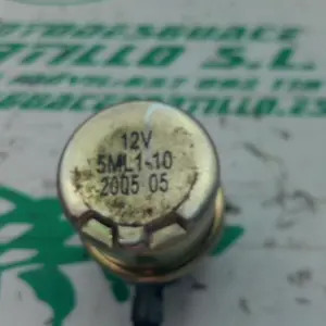 Foto de Rele de arranque Yamaha Cygnus x 125 referencia 323-23-45147 foto 29