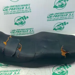 Foto de Asiento Honda CB 750 referencia 346-23-47418 foto 6