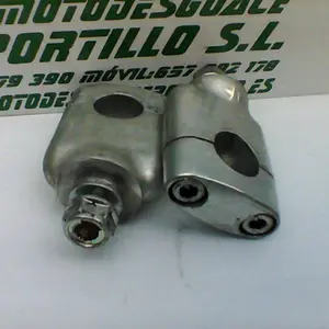 Foto de Puente sujeción del manillar Honda Pcx 125 referencia 275-18-16845