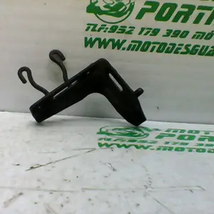 Foto de Soporte deposito de gasolina Kymco Super Dink 125 referencia 287-21-31233 foto 6