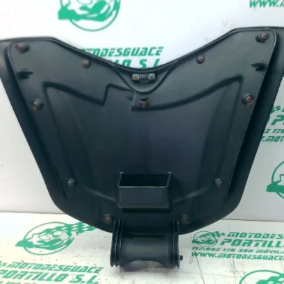 Foto de Puerta de guantera Piaggio BEVERLY 350I referencia 252-23-45693