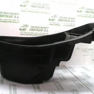 Foto de Porta-casco Kymco Dink 125 referencia 200-16-11087 foto 2