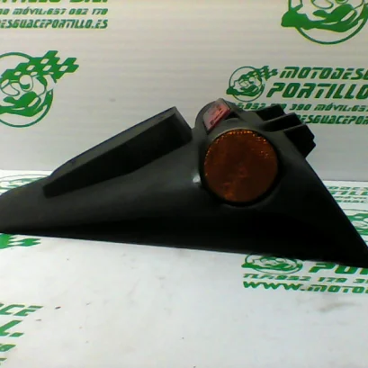 Foto de Portamatricula Malaguti F-10 referencia 232-18-26715