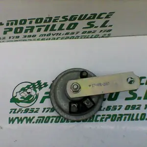 Foto de Claxon Peugeot Satelis 125 referencia 11-19-18982 foto 4