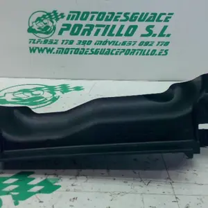 Foto de Protector del depósito de gasolina Kymco PEOPLE S 125 referencia 369-23-46714 foto 3
