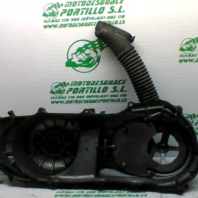 Foto de Tapa de cárter Yamaha TRICITY 125I referencia 307-21-35574
