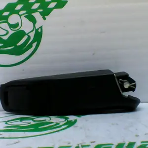 Foto de Reposapies trasero izquierdo Yamaha TRICITY 125I referencia 307-21-35716 foto 1