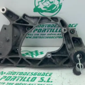Foto de Basculante Honda SH 125 i 09-10 referencia 66-24-47152 foto 3