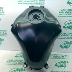 Foto de Deposito gasolina Kawasaki Z 900 referencia 6-24-47527 foto 7