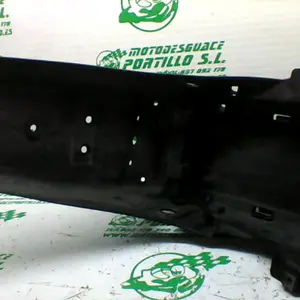 Foto de Portamatricula Honda CBF 250 referencia 214-19-23172 foto 10