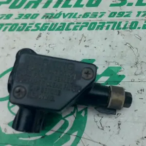 Foto de Bomba de freno trasero Peugeot TWEET 125 15-18 referencia 165-23-46285 foto 5