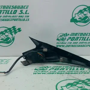 Foto de Intermitente trasero izquierdo Kymco MILER 125I referencia 151-24-48108 foto 2