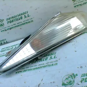 Foto de Intermitente delantero izquierdo Honda Dylan 125 referencia 80-23-44271 foto 5